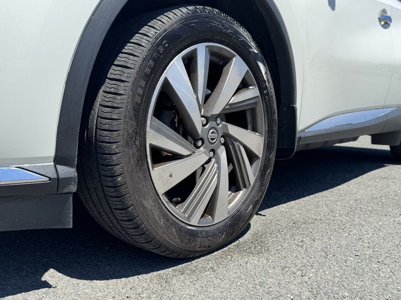 2020 Nissan Murano White Granby - photo #11