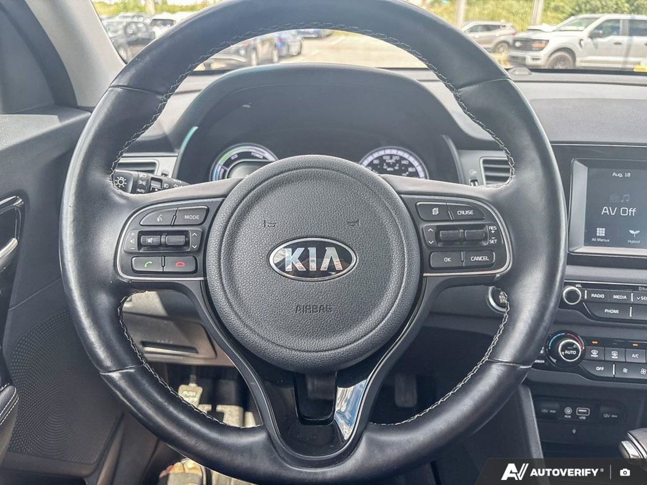 Kia Niro KNDCC3LC2K5273975 2019 Gris Mirabel - photo #16