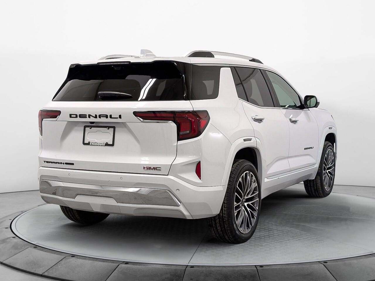 GMC Terrain Denali AWD 2026 Blanc Sherbrooke - photo #5