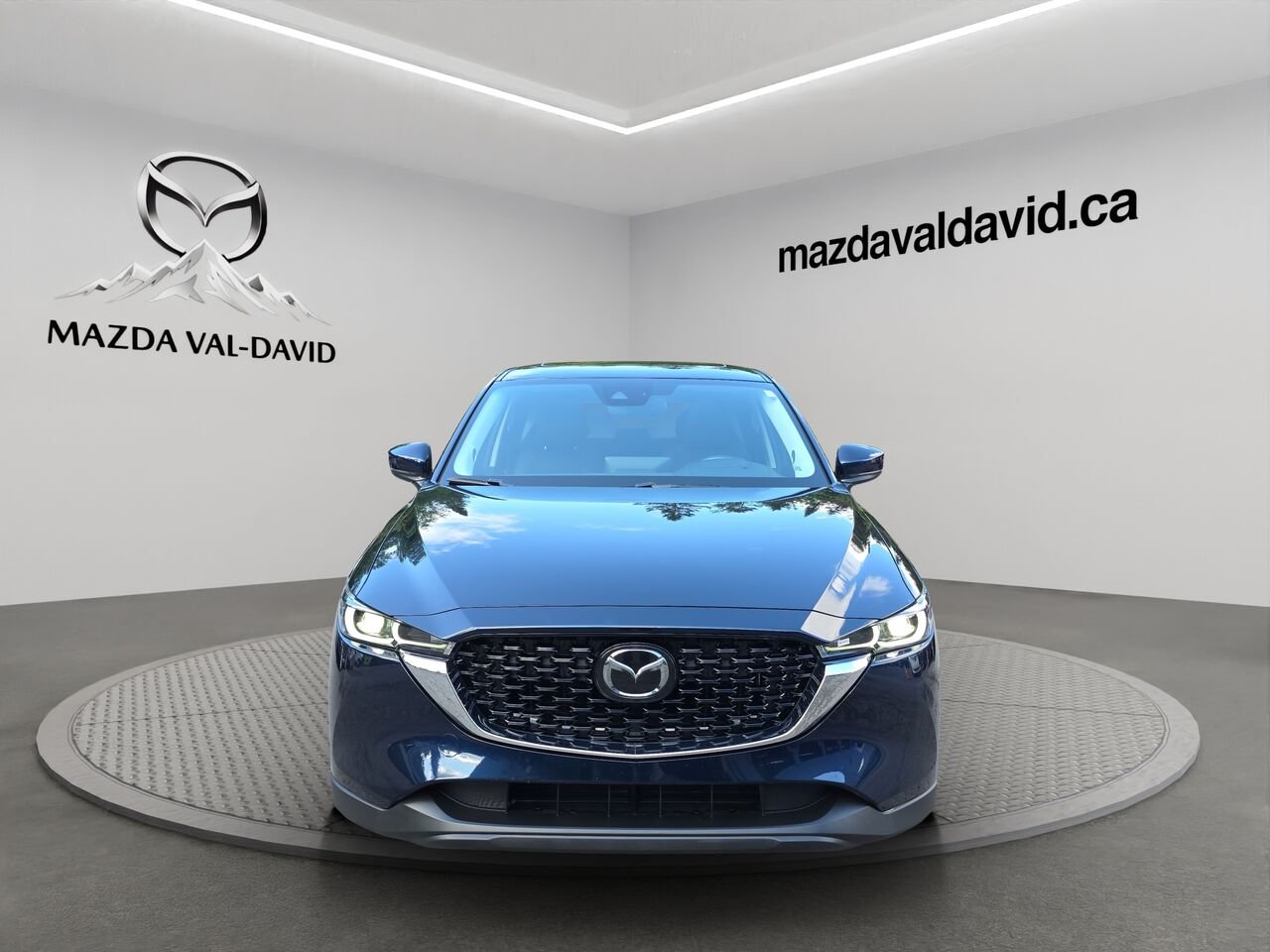 2023 Mazda CX-5 GT TI SIGNATURE, TOIT OUVRANT, COMMANDE AUDIO AU VOLANT, VOLANT CHAUFFANT Blue Val-David - photo #9