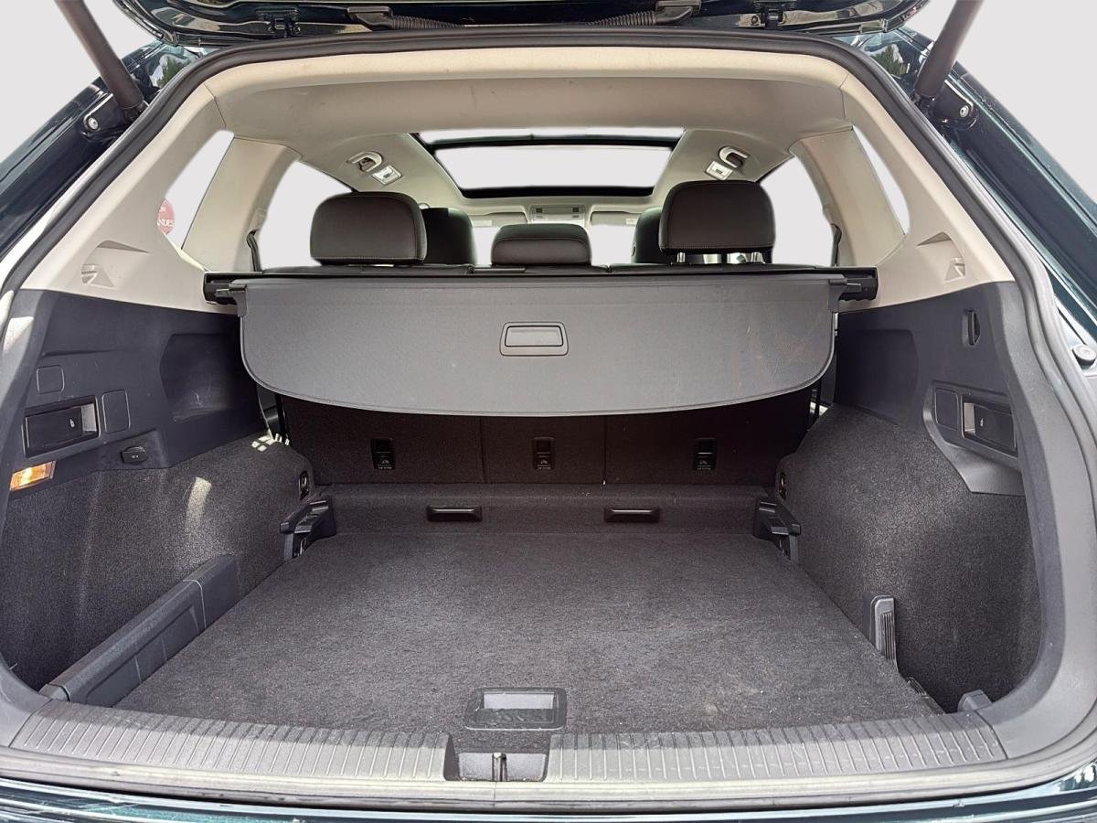 2020 Volkswagen Tiguan Green Rouyn-Noranda - photo #5