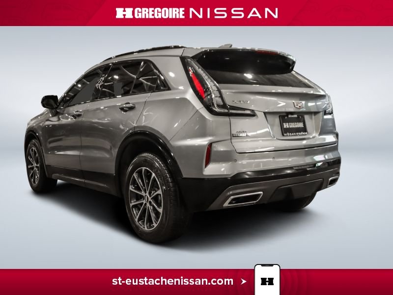 2025 Cadillac XT4 Silver Laval - photo #7