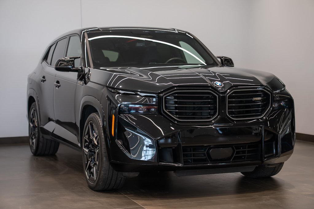 2024 BMW XM Black Kirkland - photo #2