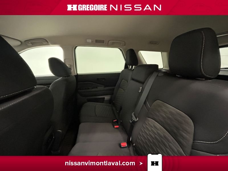 2024 Nissan Pathfinder Grey Laval - photo #16