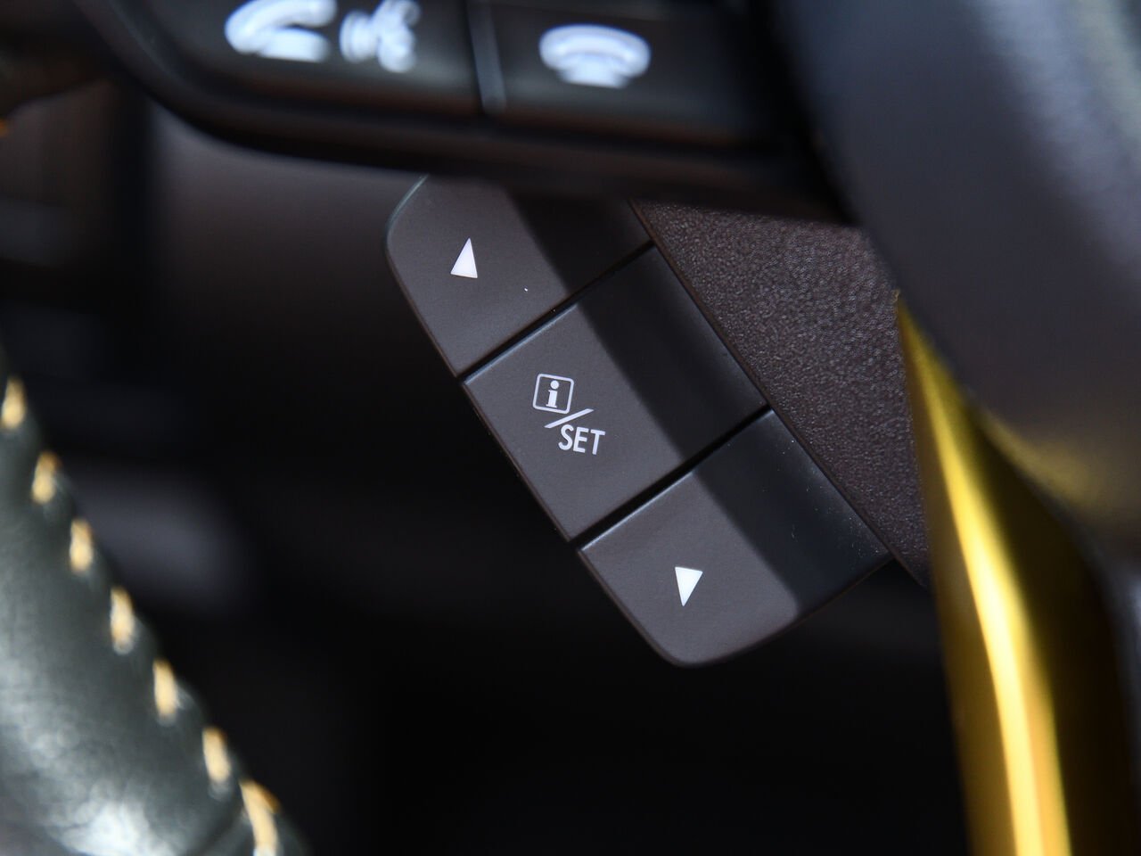 2023 Subaru Crosstrek Outdoor Yellow Saint-Hyacinthe - photo #14