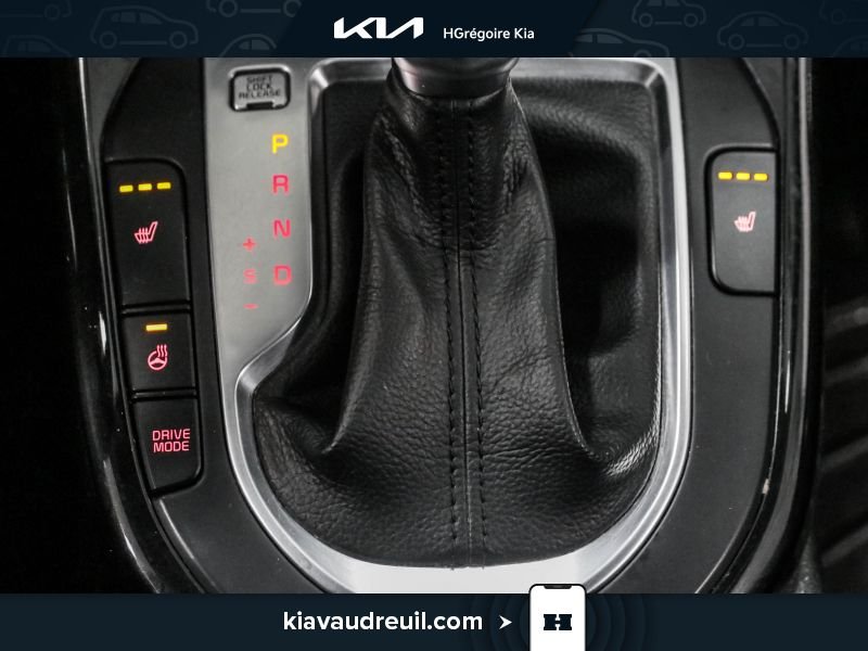 2020 Kia Forte White Laval - photo #22