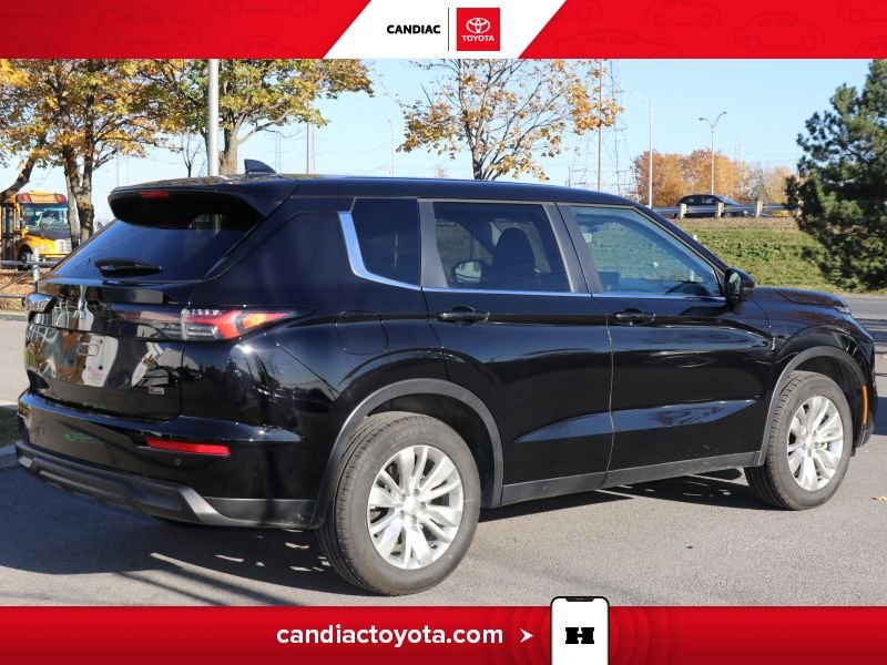 2025 Mitsubishi Outlander Black Laval - photo #10