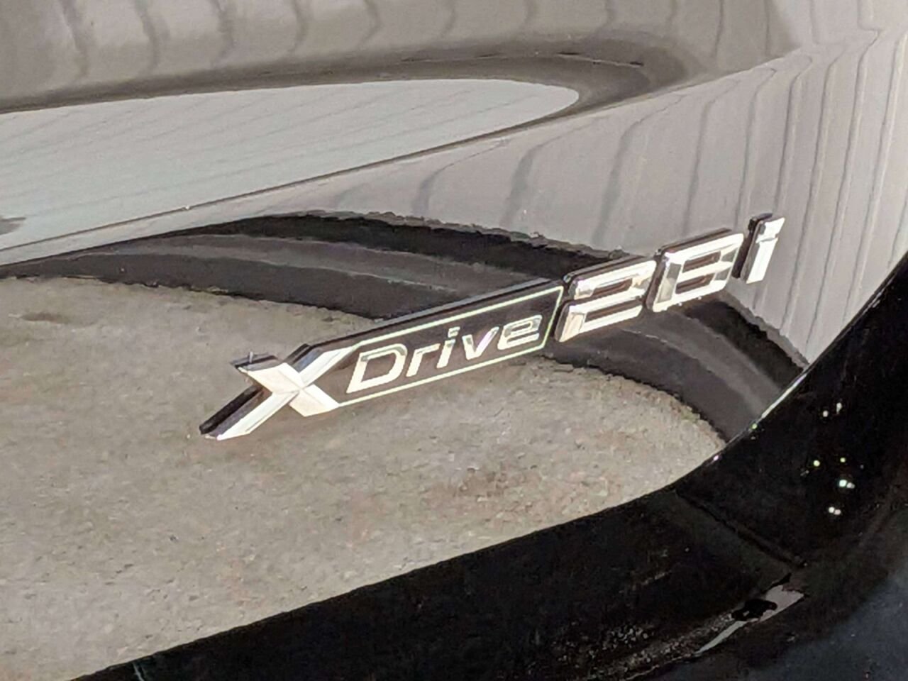 2024 BMW X1 xDrive28i Sports Activity Vehicle Black Val-David - photo #37