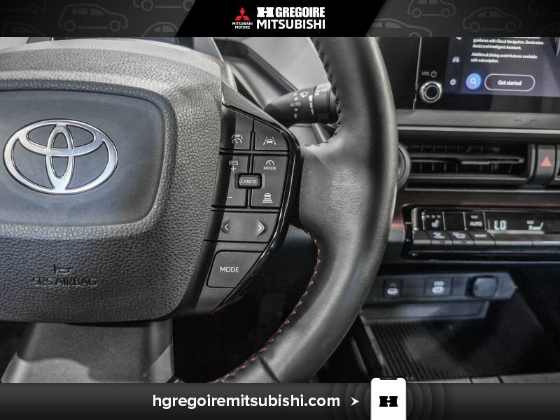 Toyota Prius 2024 Argent Laval - photo #19
