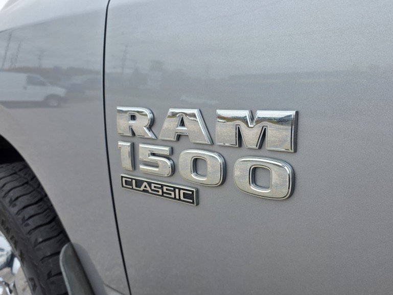 Ram 1500 CLASSIC ST 4X4 2020 Gris Mont-Laurier - photo #11