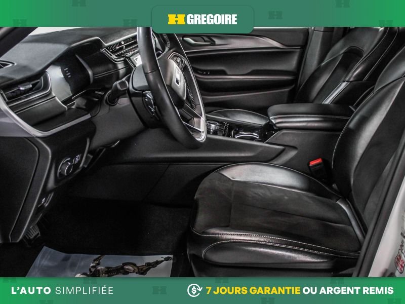Jeep Grand Cherokee 2023 Blanc Laval - photo #13