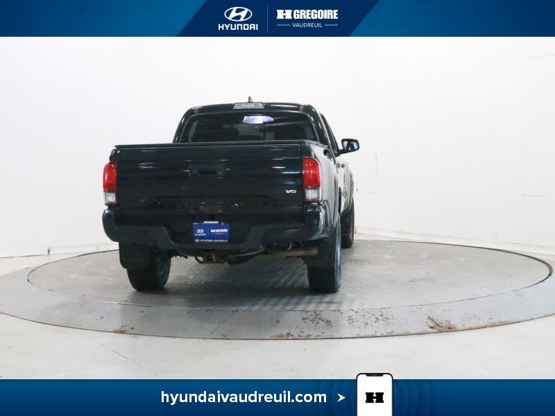 2018 Toyota Tacoma Black Laval - photo #10