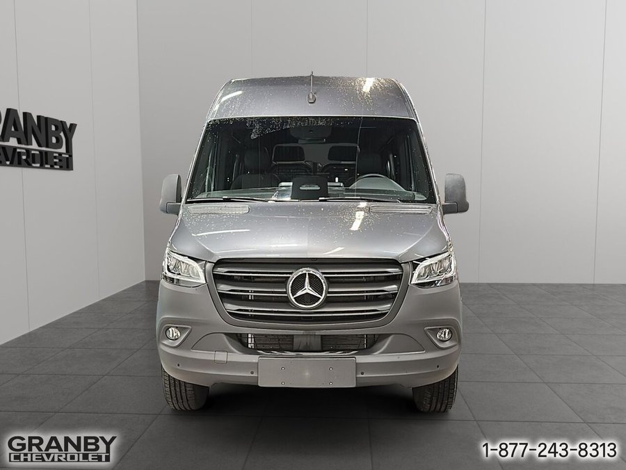 2025 Mercedes-Benz Sprinter fourgonnette utilitaire 2500 4 cyl. en ligne diesel toit surélevé 170 po Grey