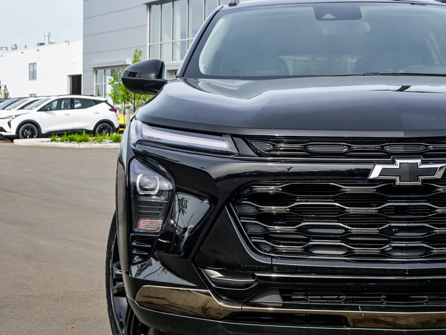 2025 Chevrolet Trax ACTIV 1.2T | Power Sunroof Black