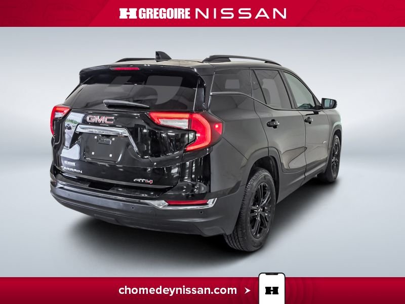 GMC Terrain CH7261 | AT4 * Cuir * Mag * Caméra * AWD * 2022 Noir Laval - photo #8