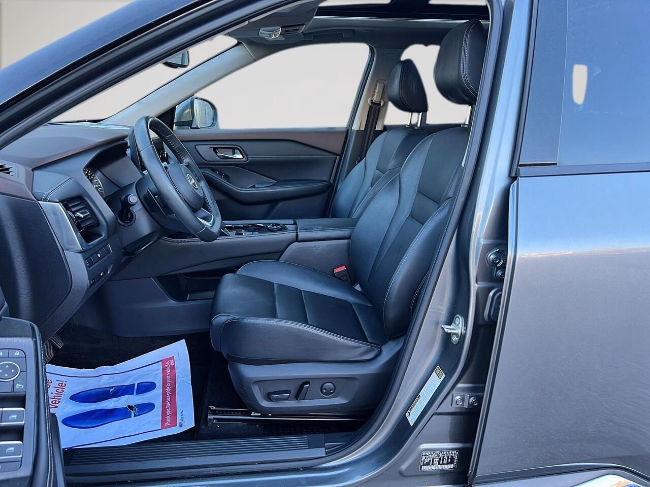 2023 Nissan Rogue SL TI Grey Québec - photo #8