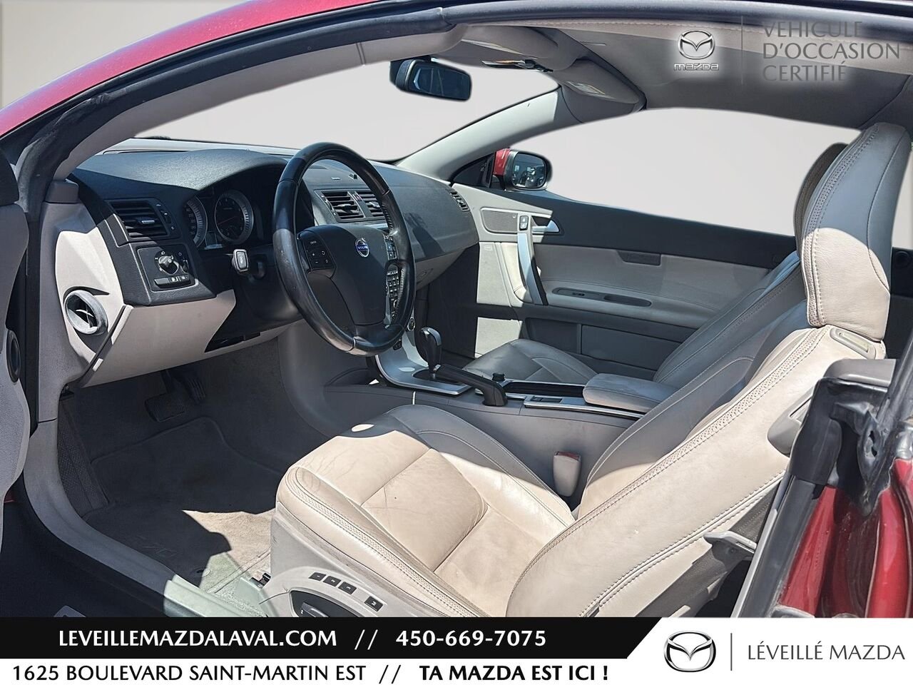 2012 Volvo C70 Décapotable 2 portes T5 Red Laval - photo #9