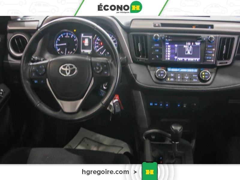 2016 Toyota Rav 4 Red Blainville - photo #21