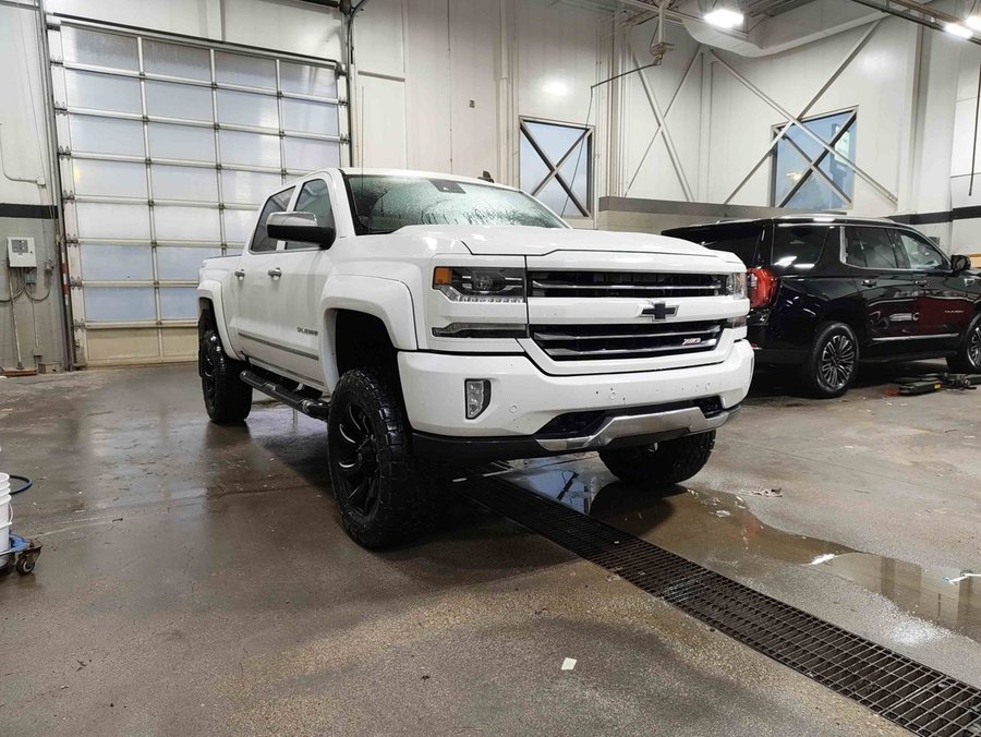 2017 Chevrolet Silverado 1500 LTZ Plus 6.2L Z71 | Aftermarket 6in BDS Lift Kit White