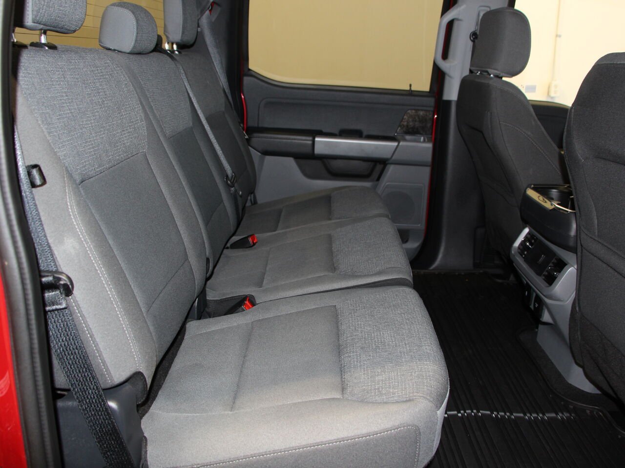 Ford F-150 Lightning XLT F150 LIGHTNING XLT 2024 Rouge Châteauguay - photo #6
