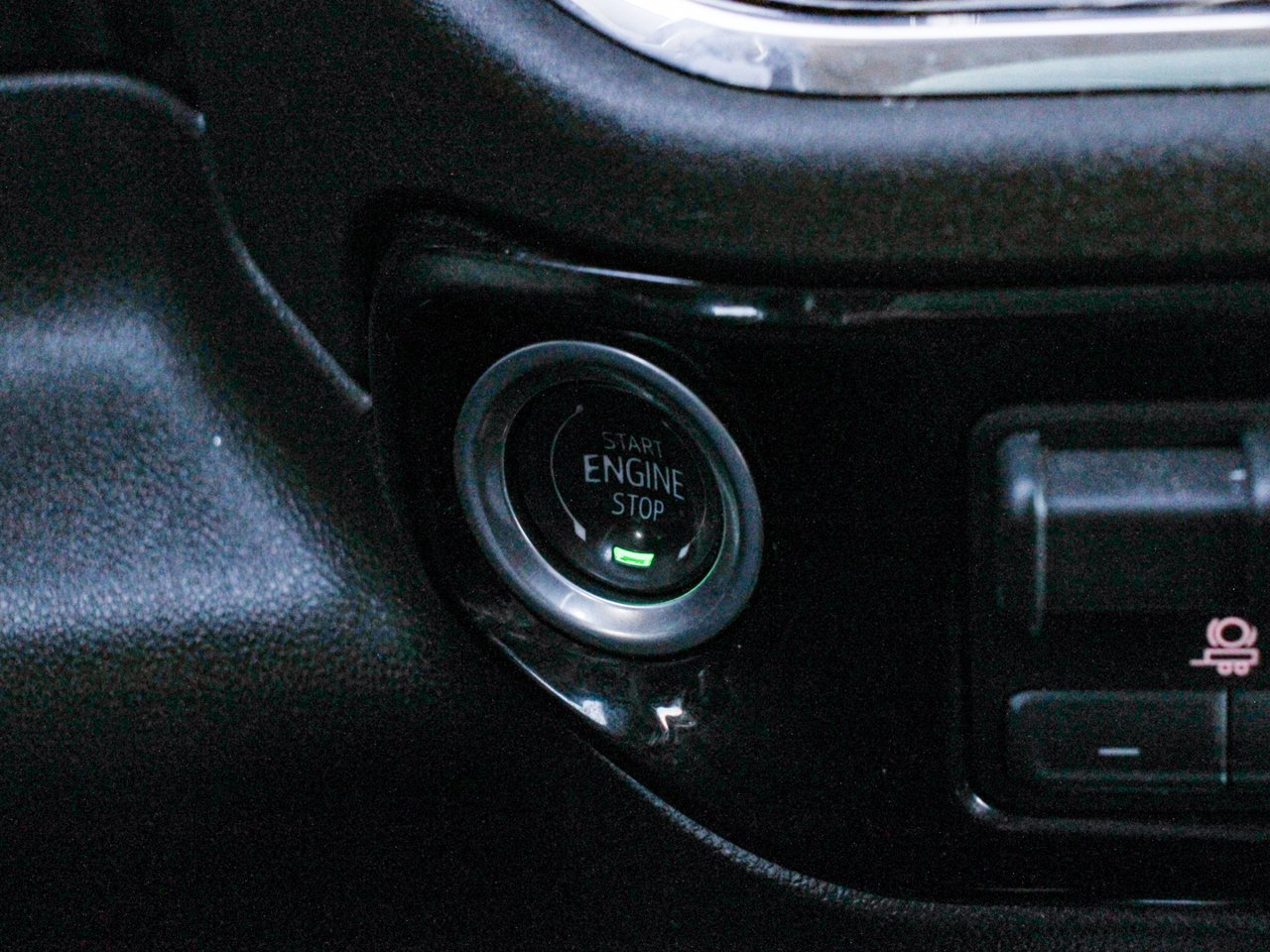 2024 GMC Sierra 1500 4WD Crew Cab 147 Elevation Grey Sherwood Park - photo #22