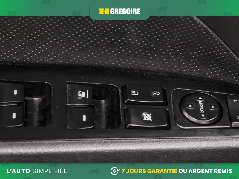 Hyundai Elantra 2019 Bleu Saint-Eustache - photo #15