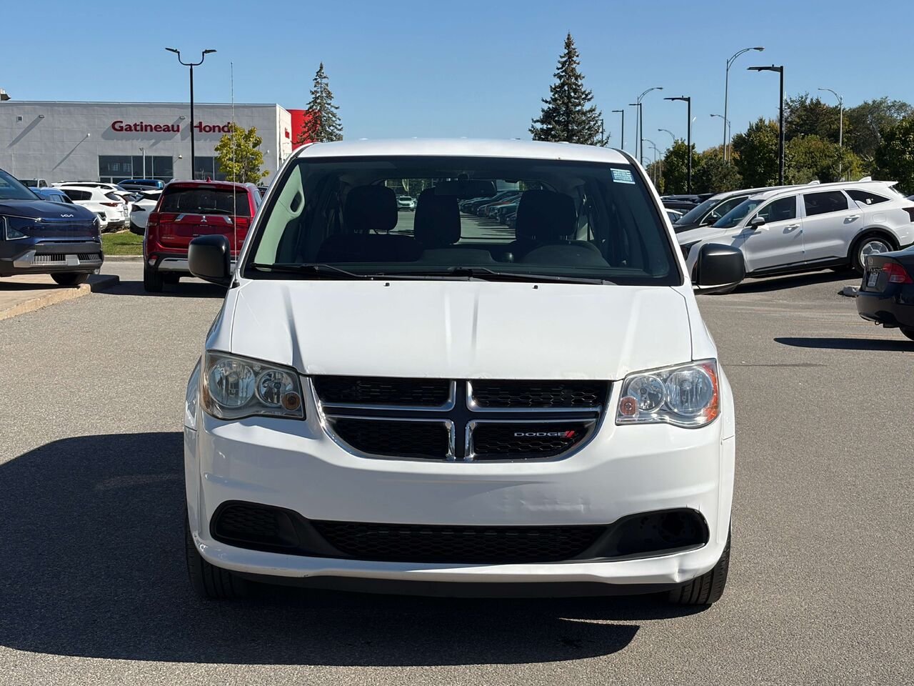 Dodge Grand Caravan 2016 Blanc Gatineau - photo #1