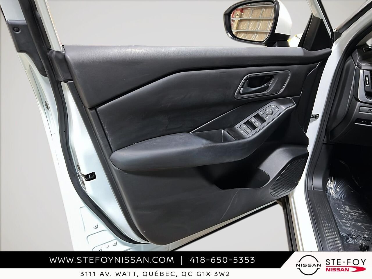 2024 Nissan Rogue White Ste-Foy - photo #10