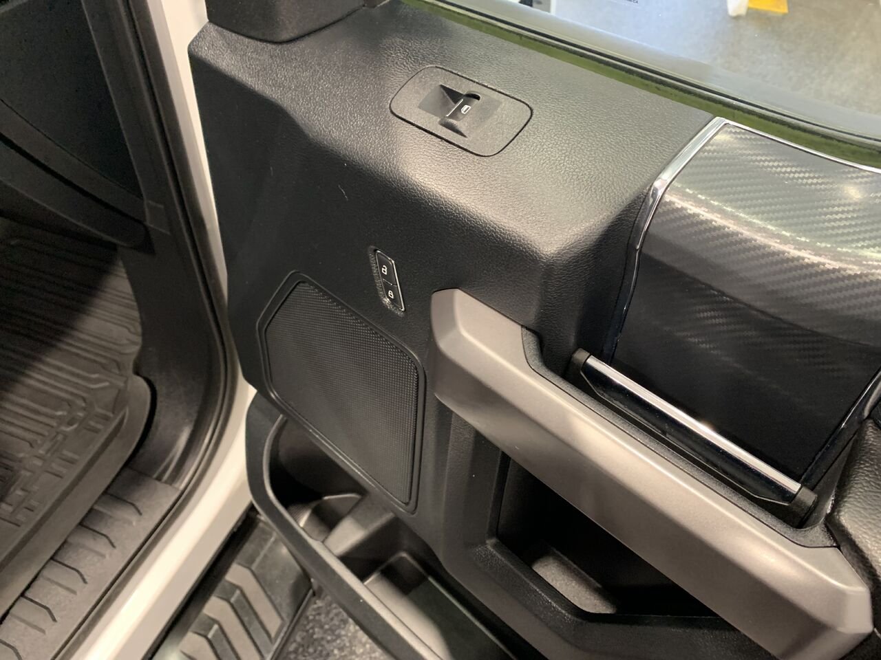 Ford F-150 XLT SPORT SUPERCREW XLT cabine SuperCrew 4RM caisse de 5,5 pi 2019 Blanc Châteauguay - photo #24