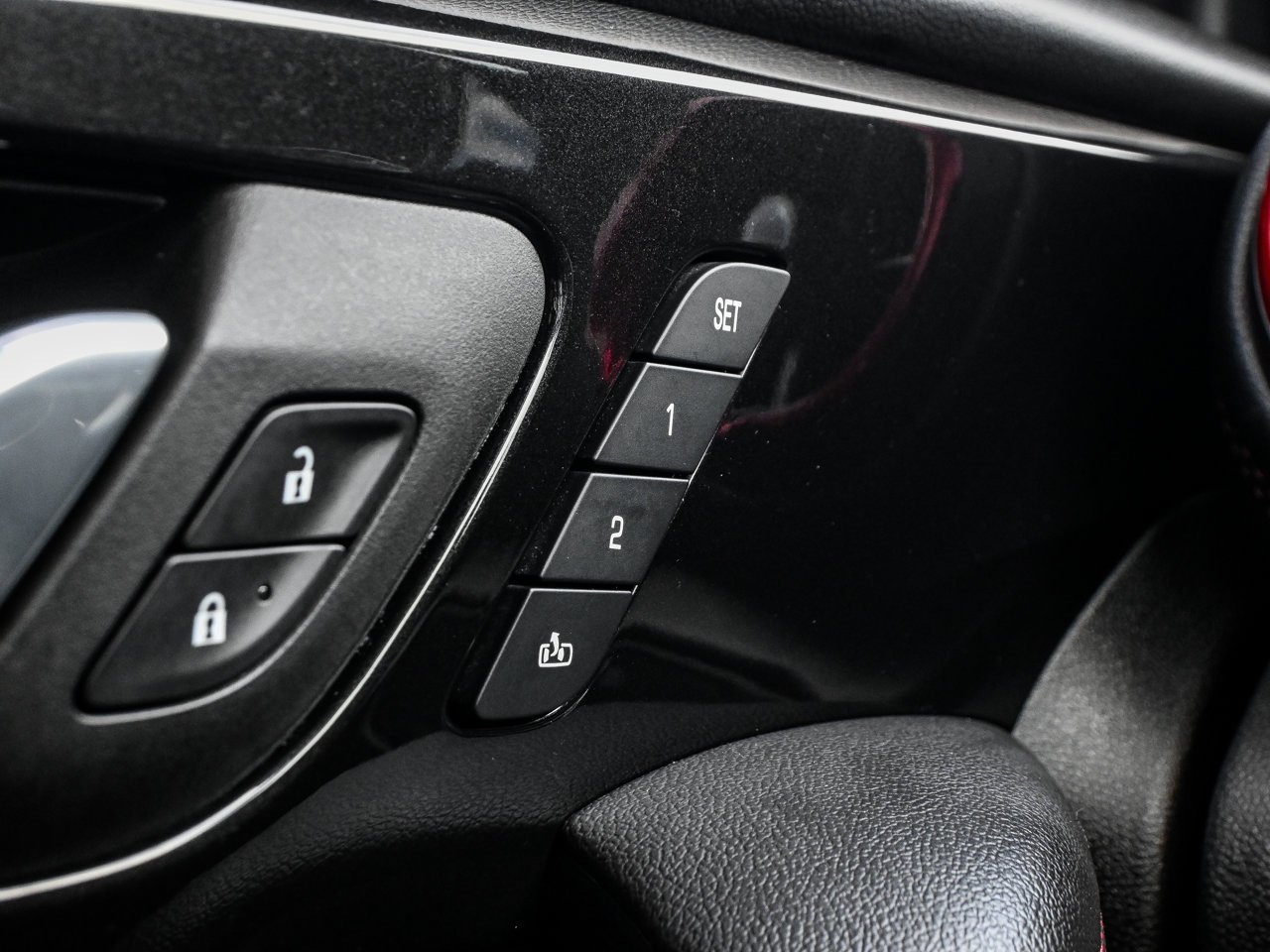 2024 Chevrolet Blazer AWD 4dr RS Black Sherwood Park - photo #19
