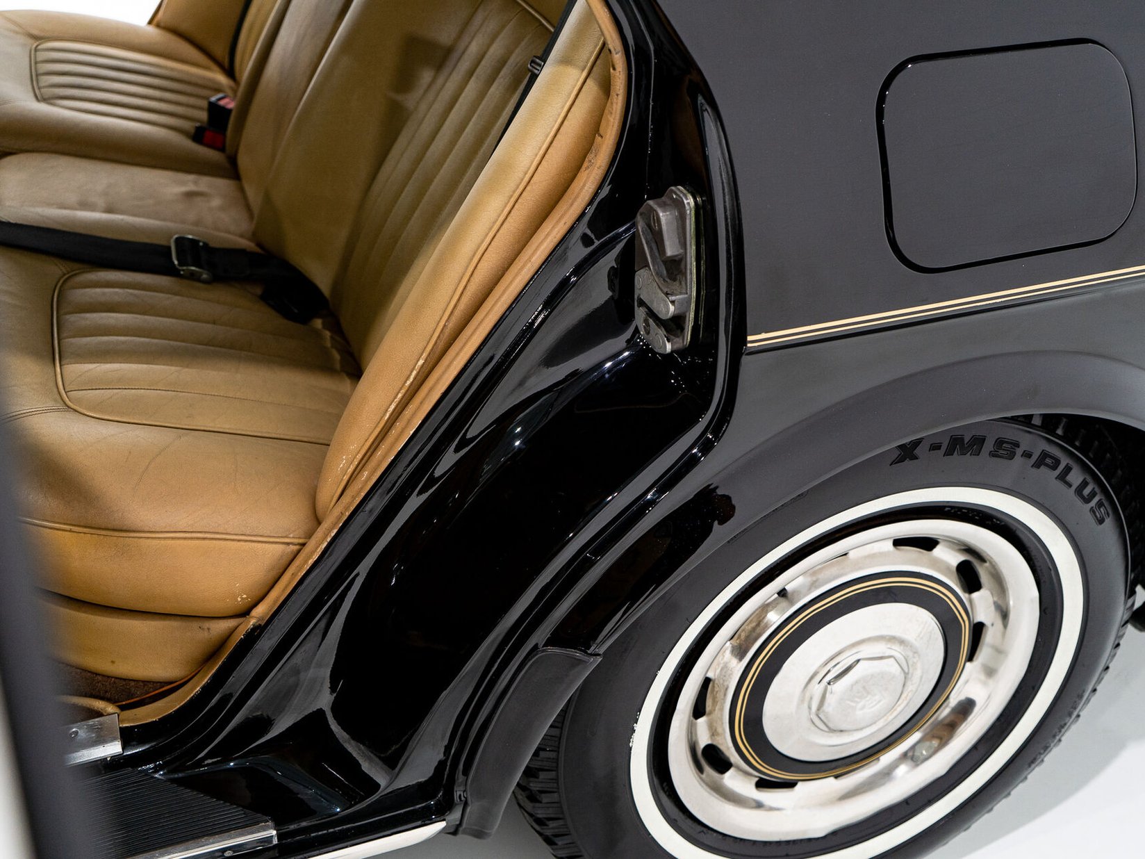 Rolls Royce Silver Spur **PRIX EN USD** 1981 Noir Montréal - photo #73
