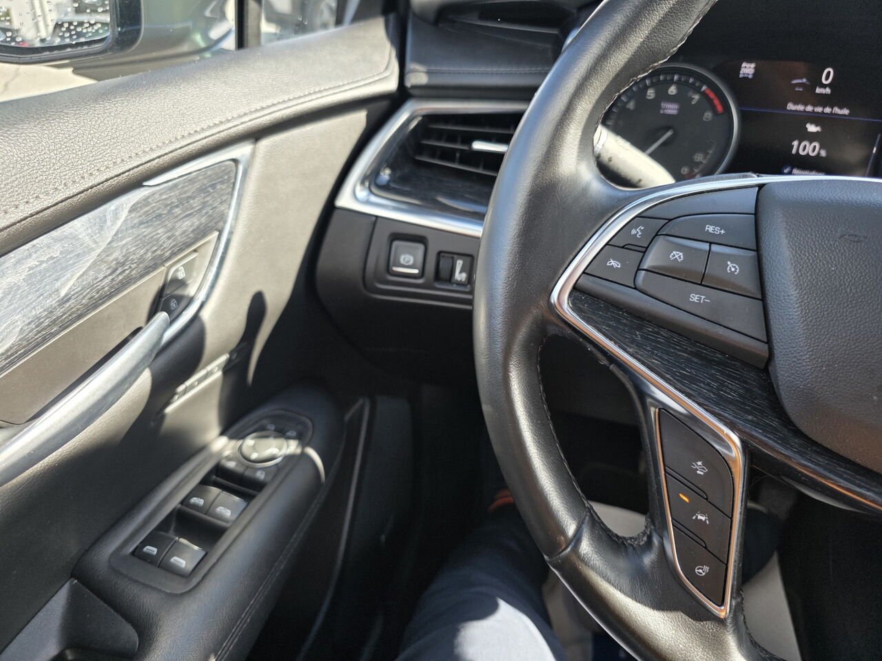 Cadillac XT5 AWD Premium Luxury 2022 Bronze Rouyn-Noranda - photo #42