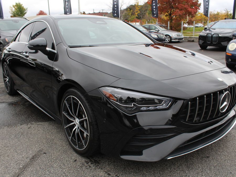 Mercedes-Benz CLA 35 CLA35 Amg sport Night Pack awd panoramic navi led 2025 Noir