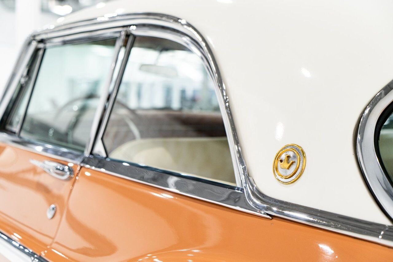 Chrysler IMPERIAL *PRIX EN USD* 354cu.in. FirePower V8 1 of 2098 built 1956 Orange Montréal - photo #37