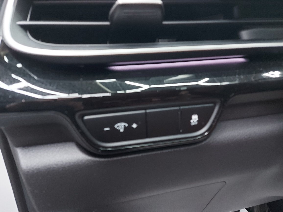 2026 KIA Carnival Snow White Pearl Blainville - photo #16