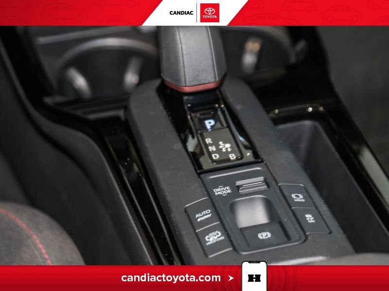 Toyota Prius 2024 Blanc Laval - photo #27