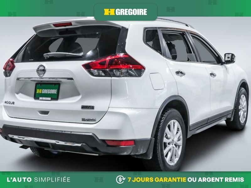 2020 Nissan Rogue White Laval - photo #8