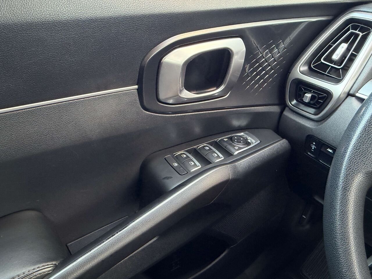 2021 Kia Sorento Black Gatineau - photo #10