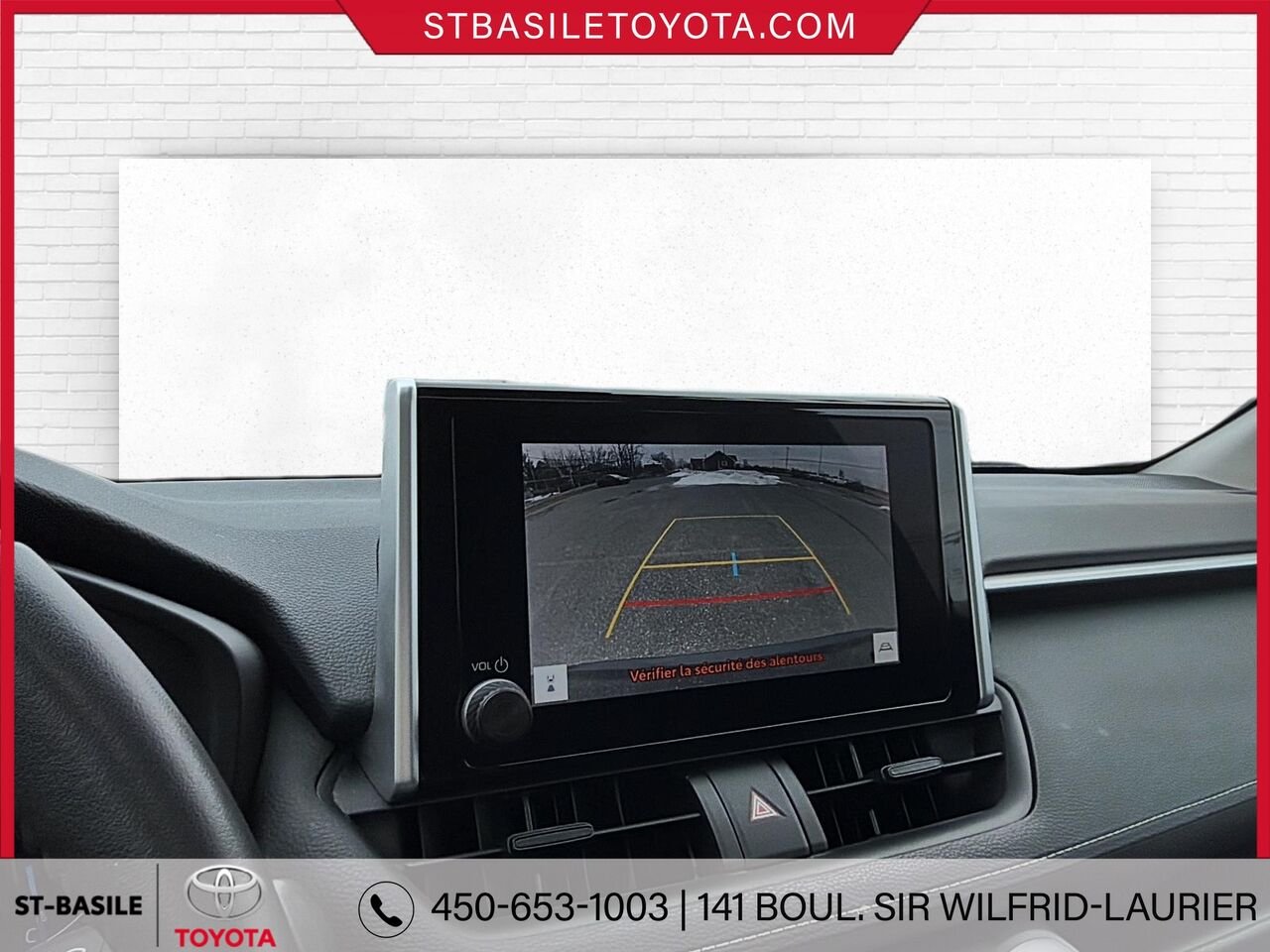 Toyota RAV4 Hybride 2023 Bleu heliographique Saint-Basile-le-Grand - photo #20