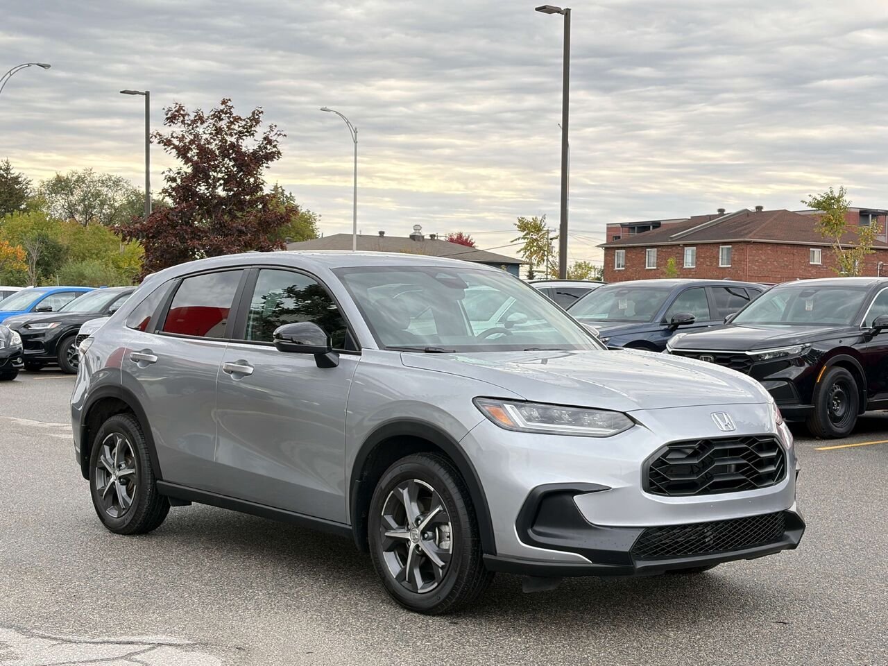 Honda HR-V Sport 2025 Gris Gatineau - photo #6