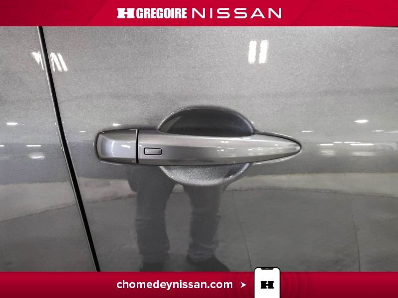 2025 Nissan Rogue Grey Laval - photo #12