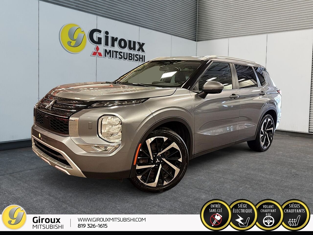 2022 Mitsubishi Outlander Grey Sainte-Agathe-des-Monts - photo #0