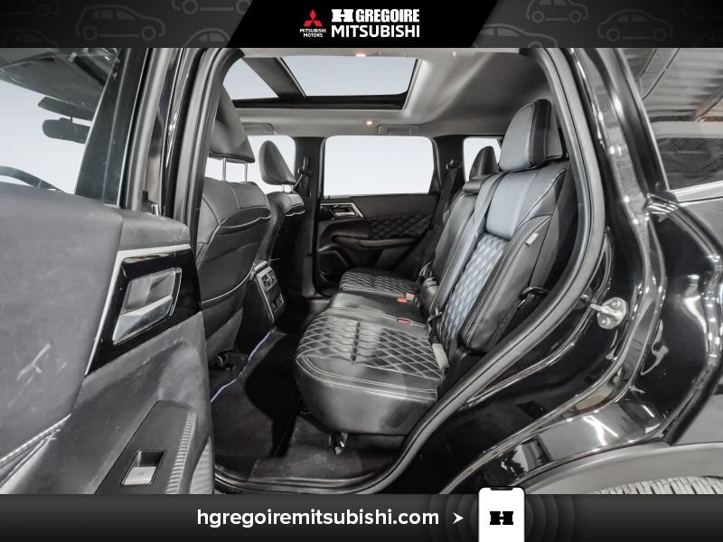 Mitsubishi Outlander PHEV 2023 Noir Blainville - photo #29