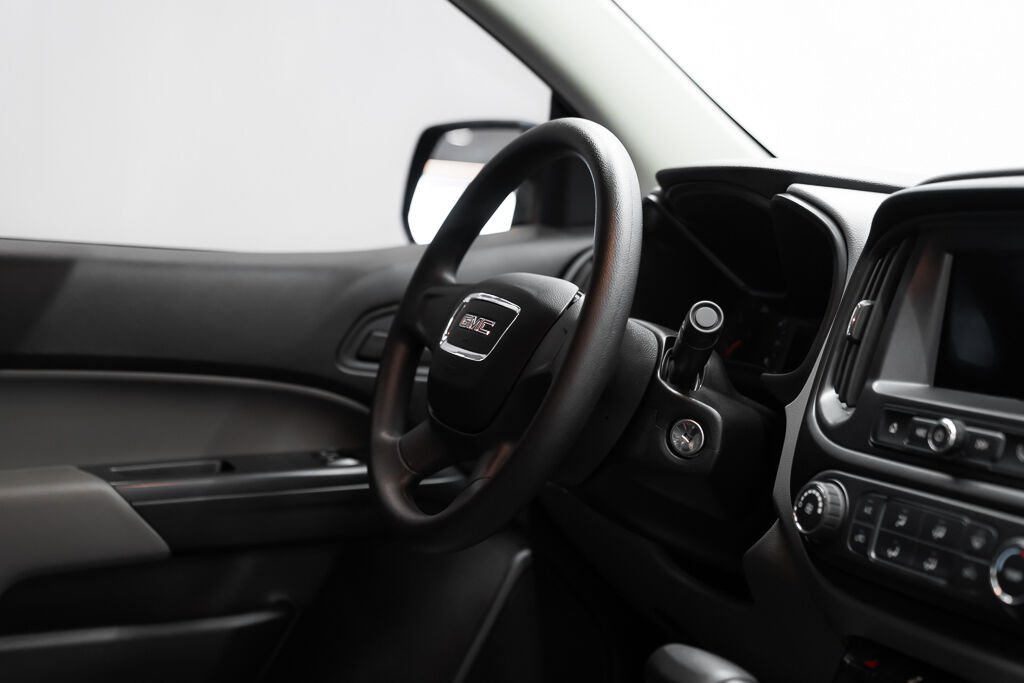 GMC Canyon 2021 Noir Saint-Eustache - photo #13