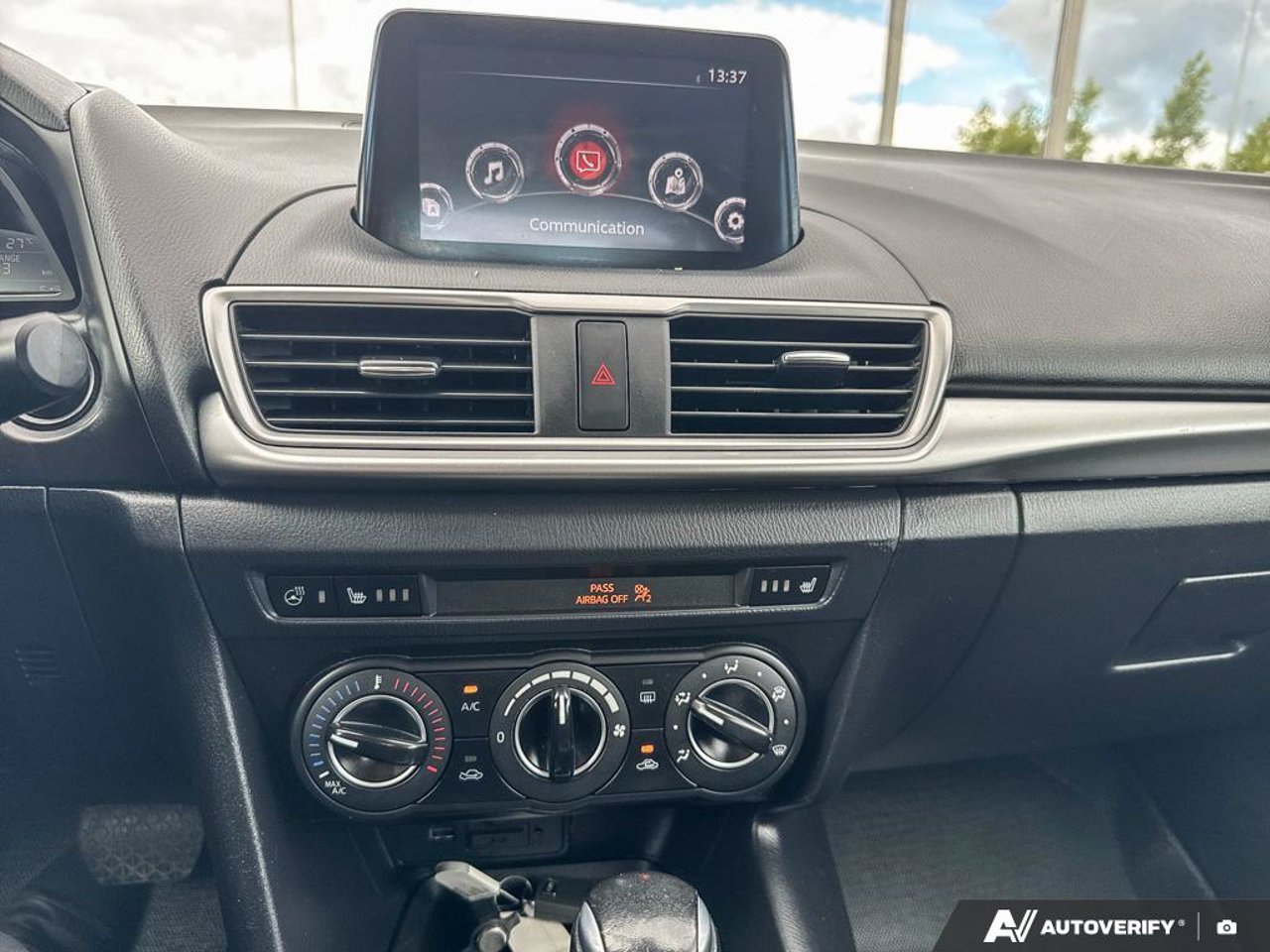 2018 Mazda Mazda3 Sport 3MZBN1L76JM254638 Red Mirabel - photo #21