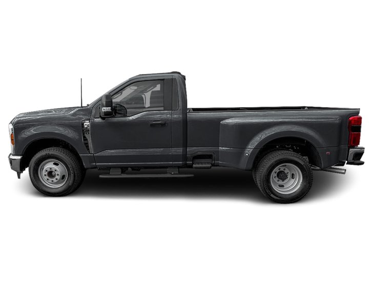 2026 Ford Super Duty F-350 DRW XLT