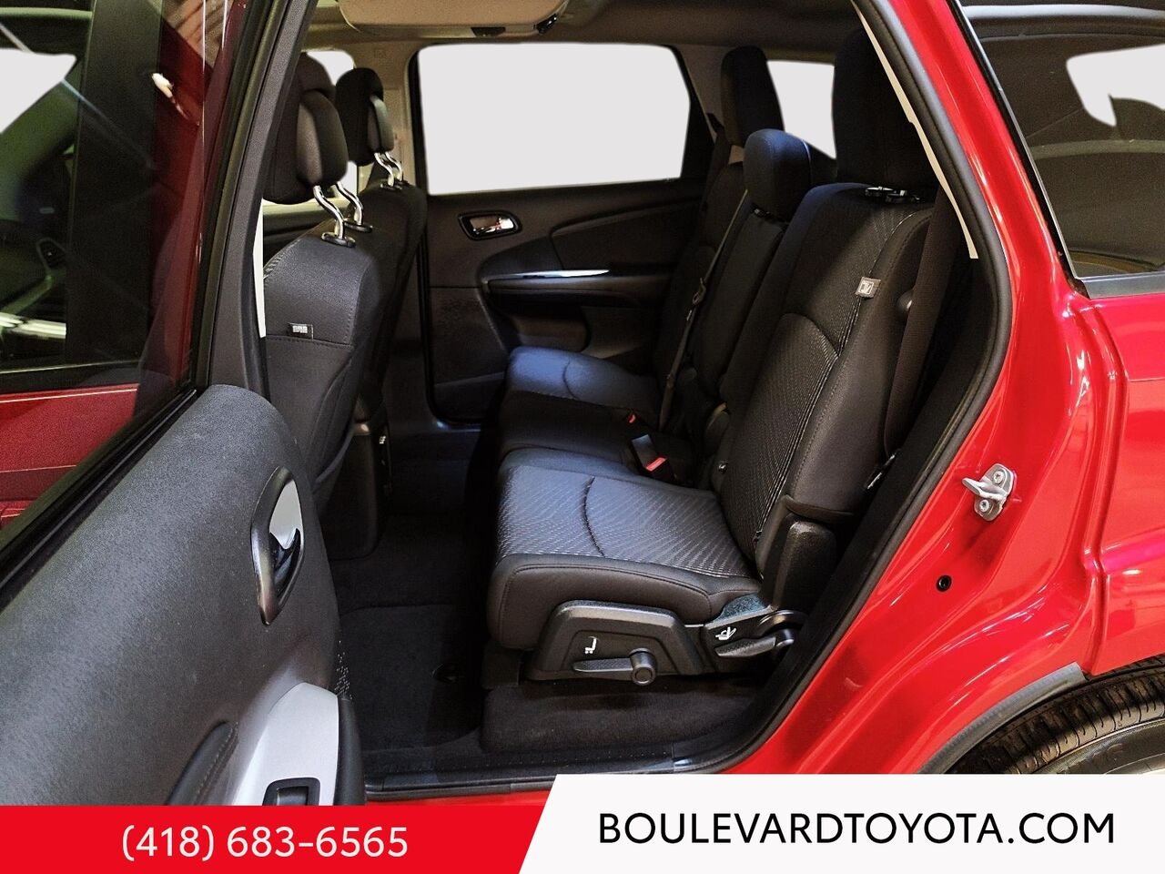 2017 Dodge Journey 100094B-30 | TRACTION AVANT Red Québec - photo #21