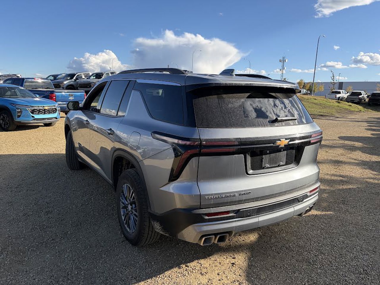 2026 Chevrolet Traverse AWD 4dr LT Grey Sherwood Park - photo #3