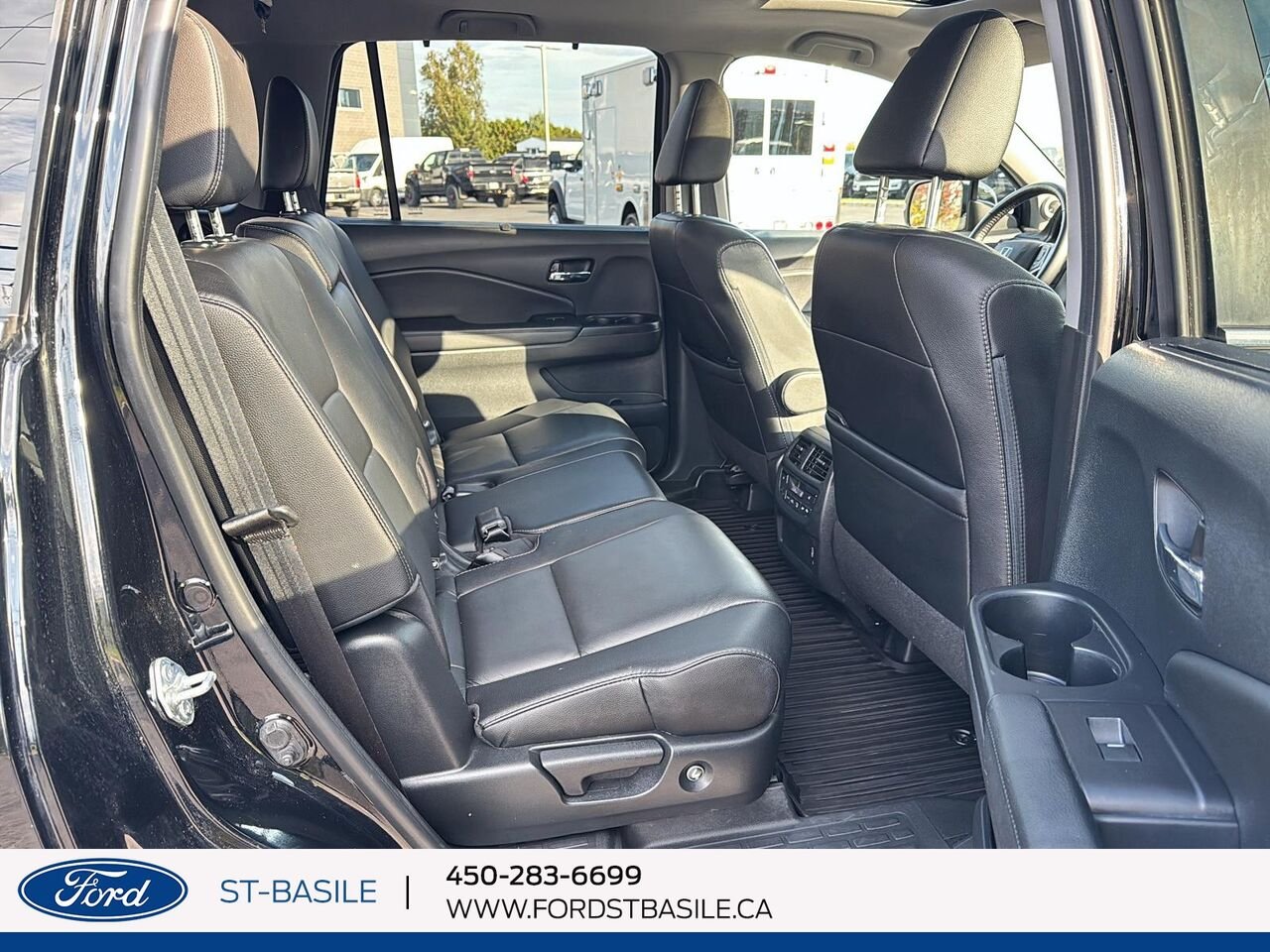 2022 HONDA PILOT Black Saint-Basile-le-Grand - photo #13