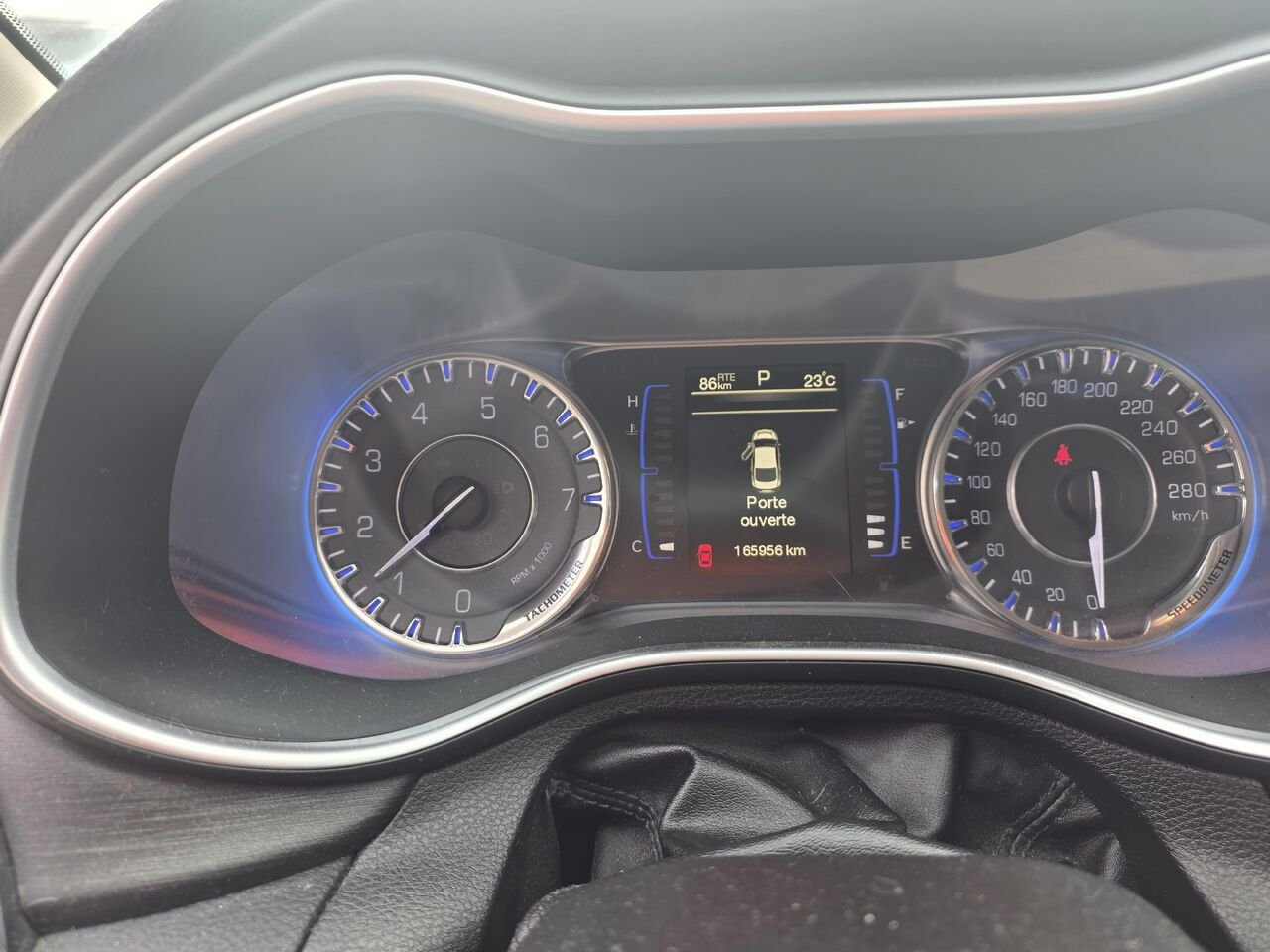 Chrysler 200 2015 Rouge Longueuil, - photo #9